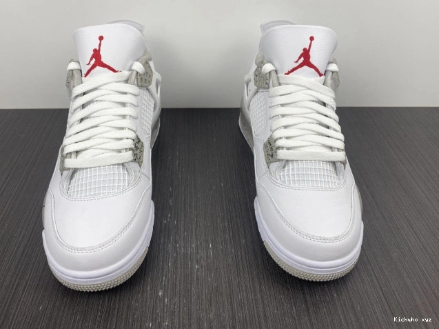 CT8527-100 Retro (2021) Oreo White Jordan 4 0810